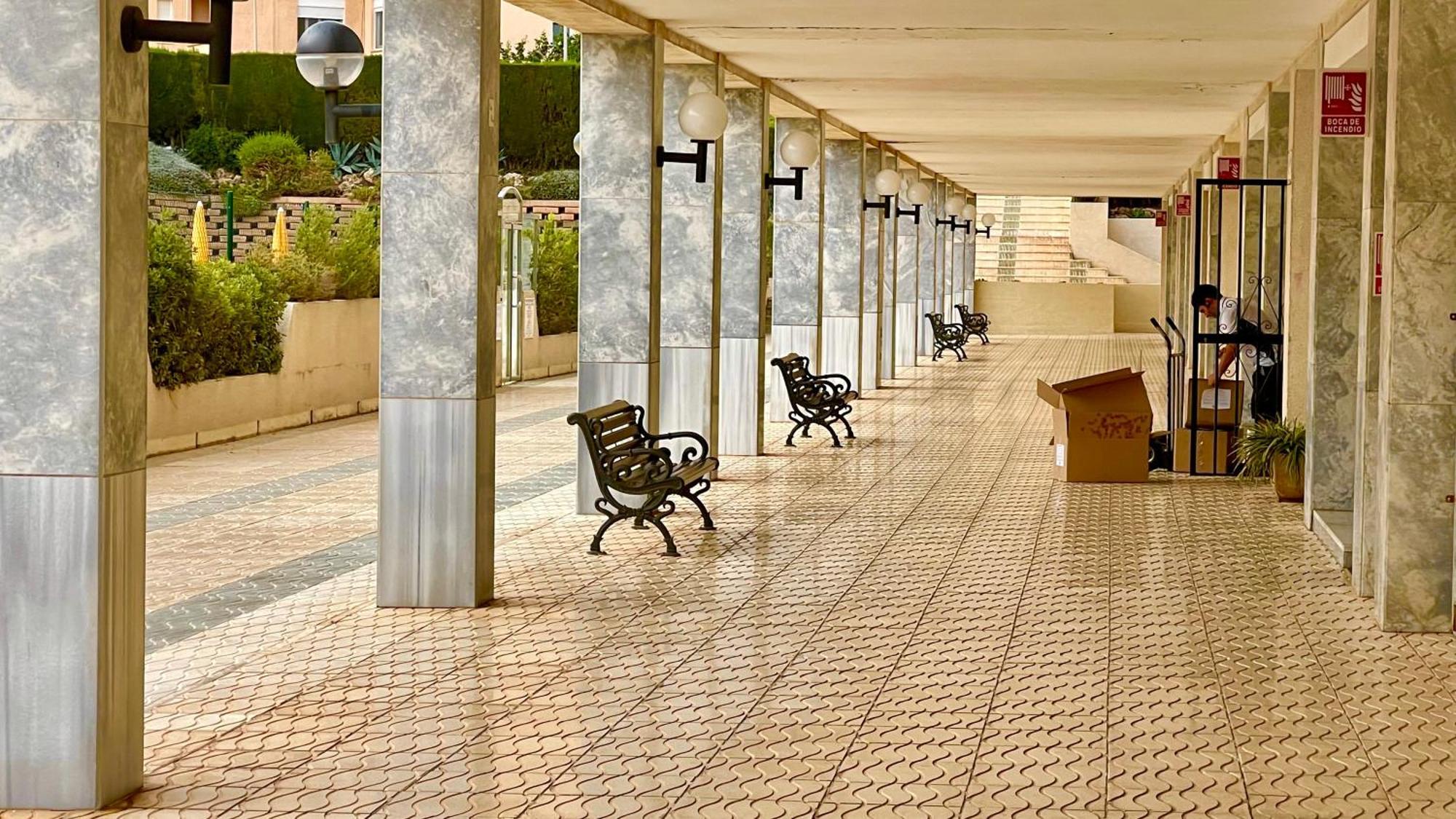 Location En La Mejor Ubicacion De Con Parking Apartamento